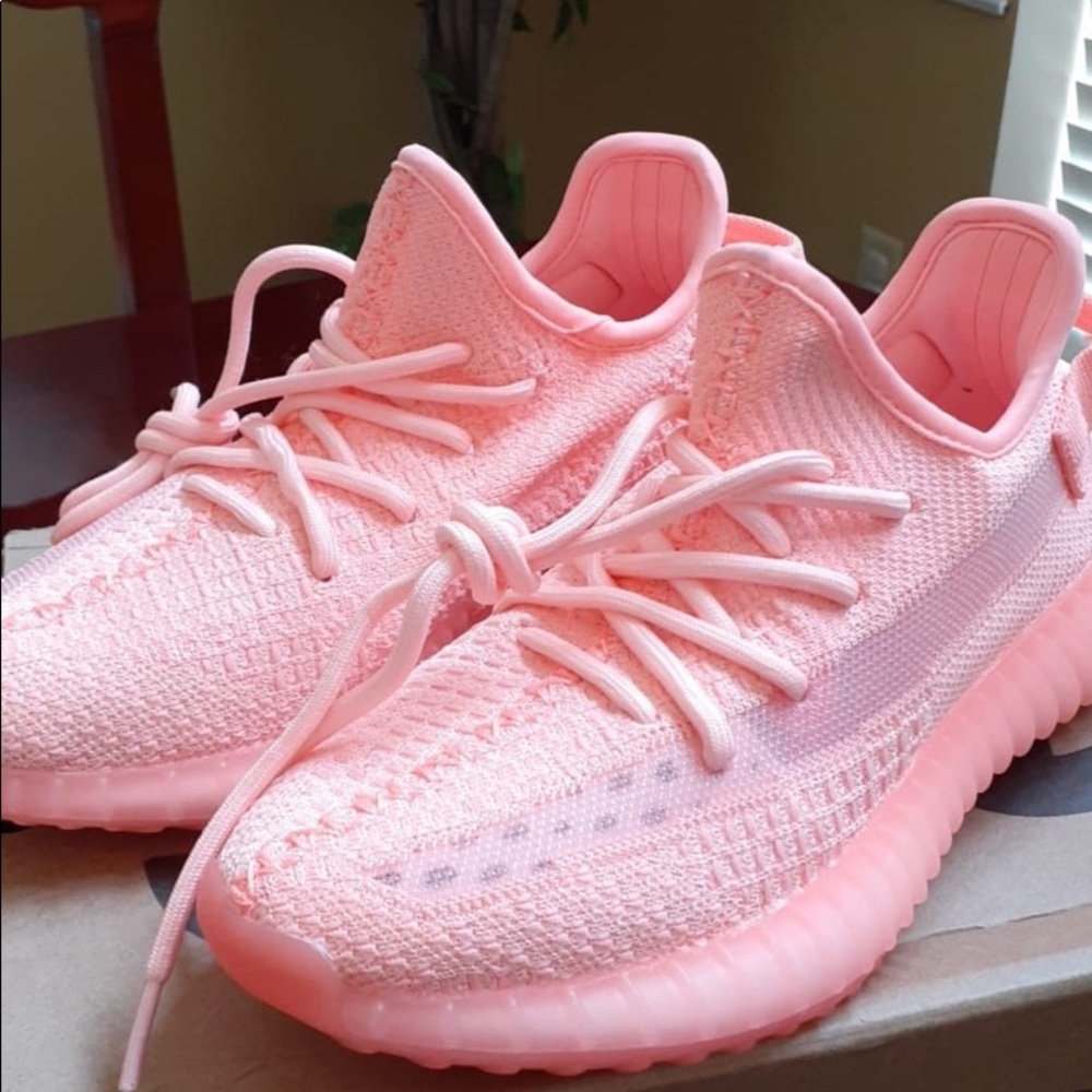 🎊SALE🎊 Adidas Yeezy Boost 350 V2